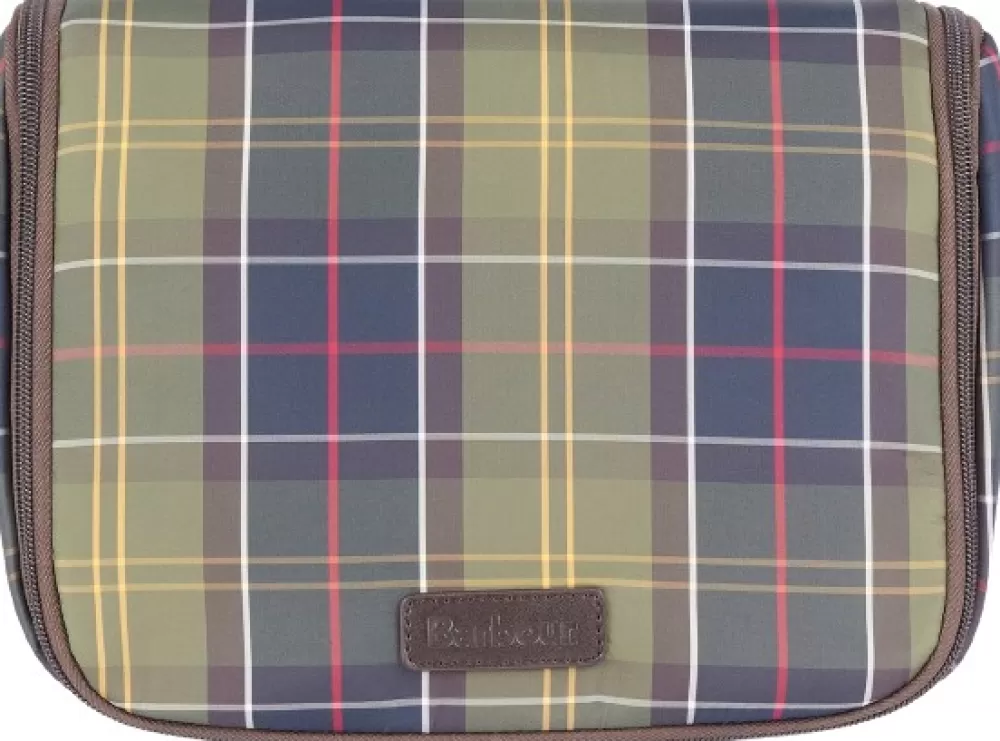 Barbour Toilettilaukut> Wetherham Hanging Washbag Toilettilaukku, Classic Tartan